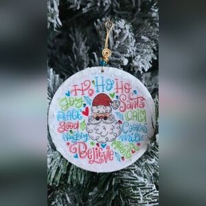 🎅✨ Handmade Wooden Christmas Ornament – Santa Design + Gold Wire Hanger ✨🎅